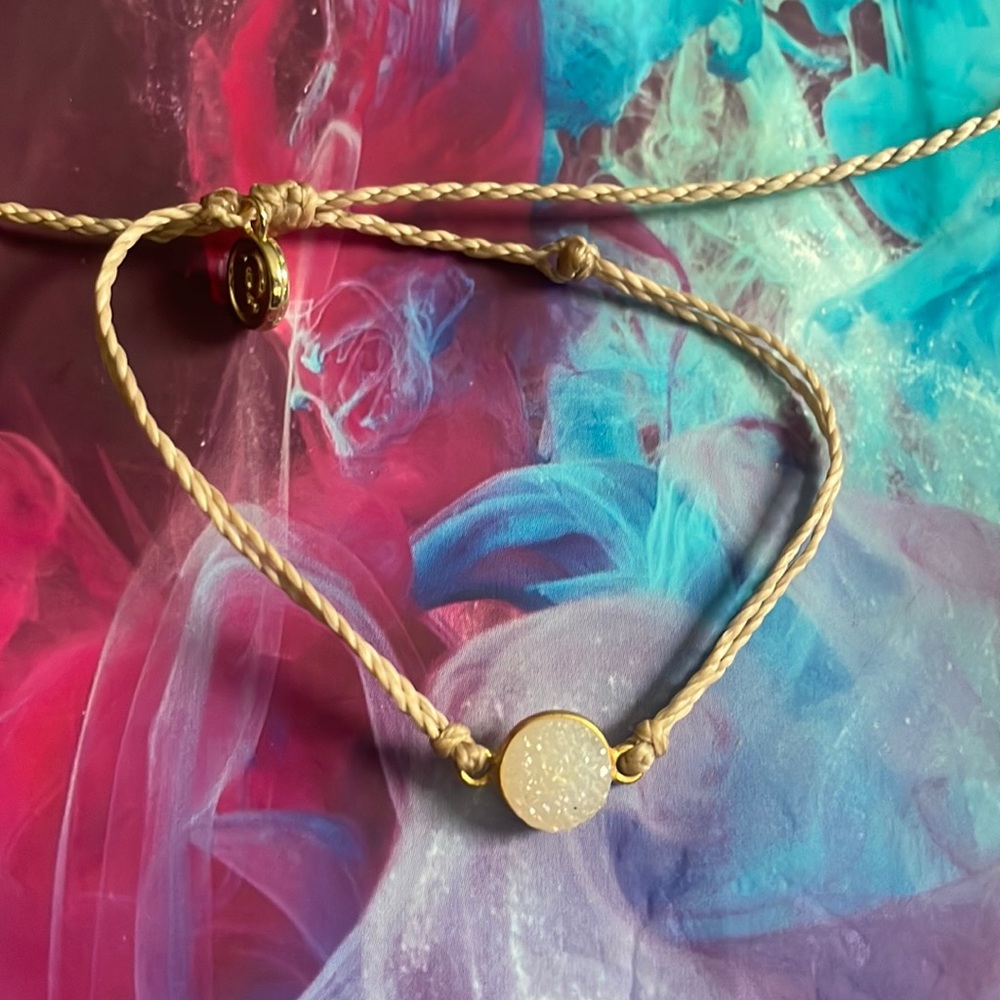 Pura vida crystal charm